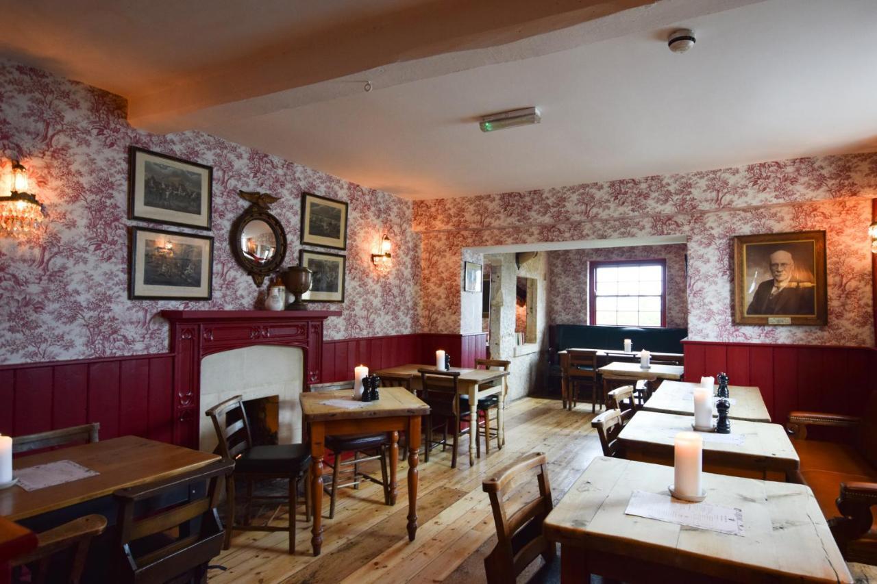 The Castle Inn Bradford-On-Avon Exteriör bild